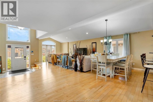 3pc Ensuite bath - 80 Whelan Drive Unit# Main Unit, Amherstburg, ON N9V4B6 Photo 5