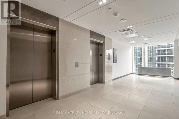 800 - 5801 Yonge Street, Toronto, ON M2M0C2 Photo 3