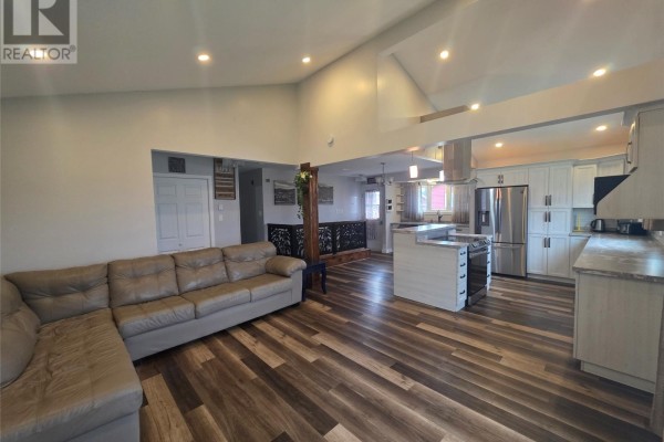 Recreation room - 800 Balsam Crescent, Labrador City, NL A2V2N5 Photo 4