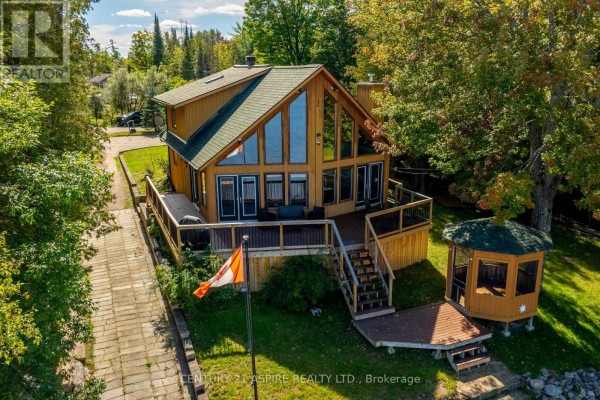 800 Forest Park Road, Laurentian Valley, ON K8A6W2 Photo 4