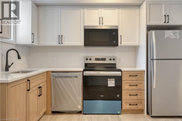 800 Myers Road Unit# 107, Cambridge, ON, photo 3