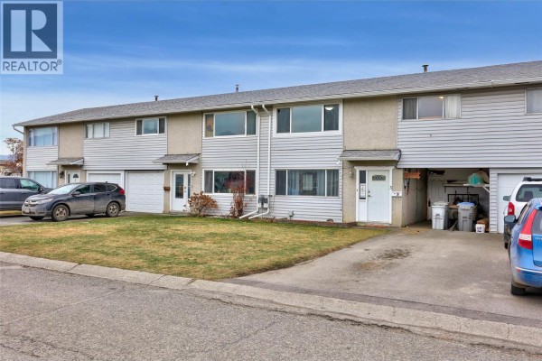 Full bathroom - 800 Valhalla Drive Unit# 3, Kamloops, BC V2B1R8 Photo 2