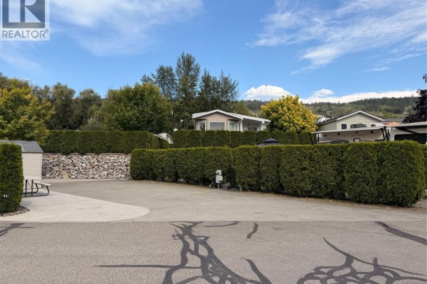 8000 Highland Road Lot# 44, Vernon, BC V1B3W5 Photo 4