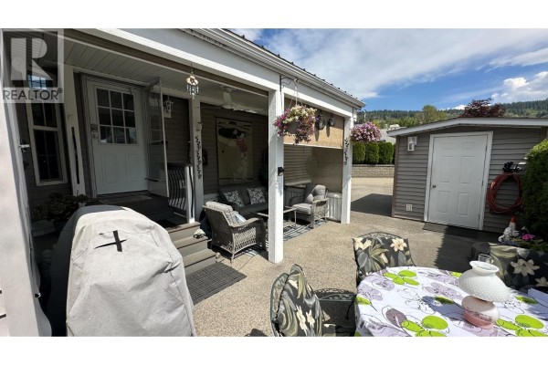 Full bathroom - 8000 Highland Road Unit# 133, Vernon, BC V1B3W5 Photo 5