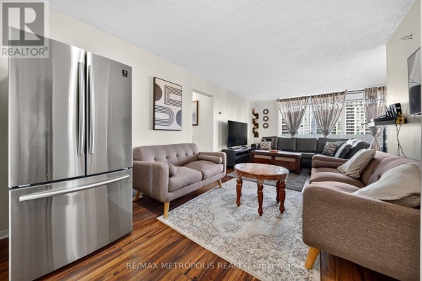 801 - 1210 Radom Street, Pickering, ON L1W2Z3 Photo 5