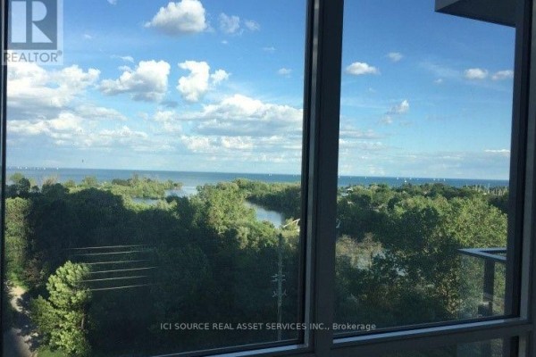 801 - 2200 Lakeshore Boulevard W, Toronto, ON M8V1A4 Photo 2