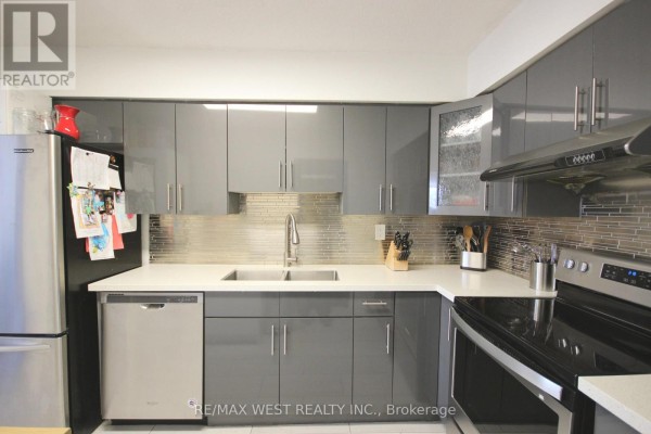 Bedroom 2 - 801 - 3380 Eglinton Avenue E, Toronto, ON M1J3L6 Photo 5