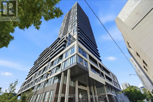 801 - 5 Defries Street, Toronto, ON M5A0W7 Photo 3