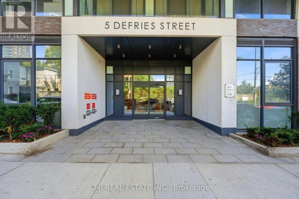 801 - 5 Defries Street, Toronto, ON M5A0W7 Photo 4