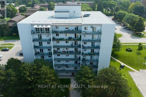 801 - 986 Huron Street, London East, ON, photo 3