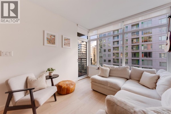 801 38 W 1st Avenue, Vancouver, BC V5Y0K3 Photo 2