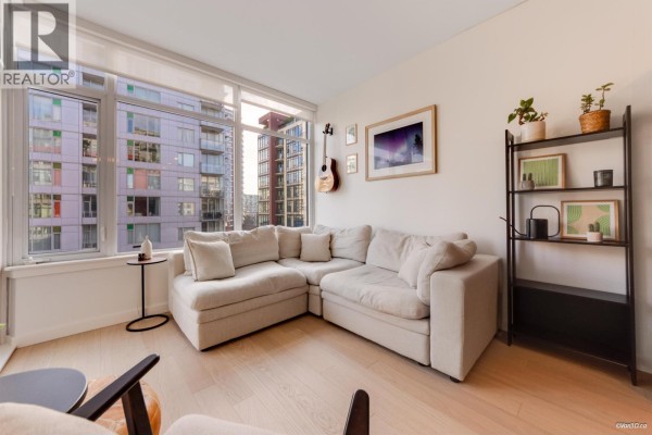 801 38 W 1st Avenue, Vancouver, BC V5Y0K3 Photo 4