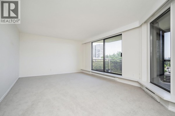 801 444 Lonsdale Avenue, North Vancouver, BC V7M3H5 Photo 4