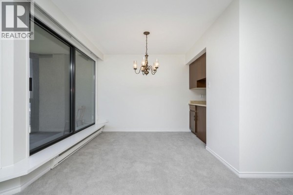 801 444 Lonsdale Avenue, North Vancouver, BC V7M3H5 Photo 5
