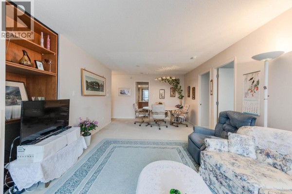 801 4888 Hazel Street, Burnaby, BC V5H4T4 Photo 5