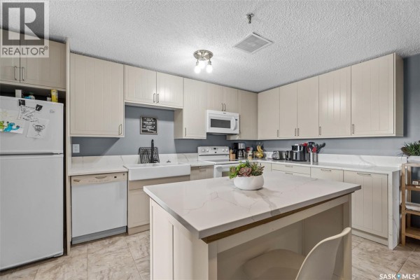 4pc Bathroom - 801 510 5th Avenue N, Saskatoon, SK S7K2R2 Photo 5