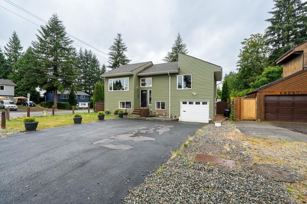 8015 Caribou Street, Mission, BC V2V5R1 Photo 2