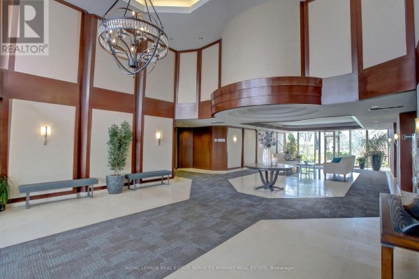 Dining room - 802 - 2267 Lake Shore Boulevard, Toronto, ON M8V3X2 Photo 2