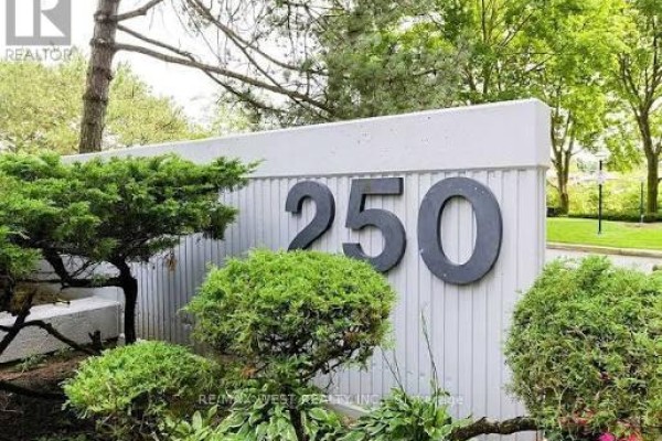 802 - 250 Scarlett Road, Toronto