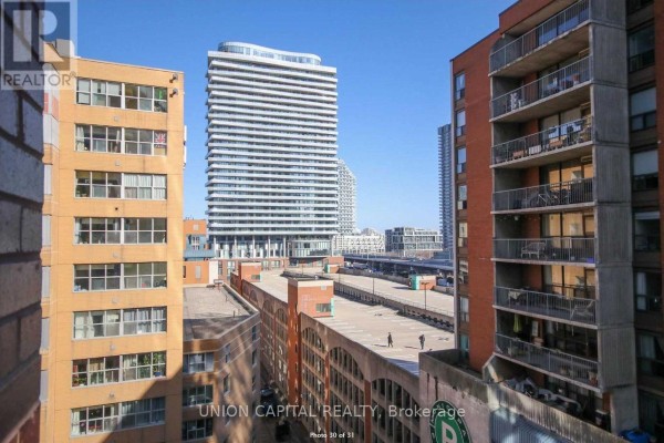 802 - 2a Church Street, Toronto, ON, photo 2
