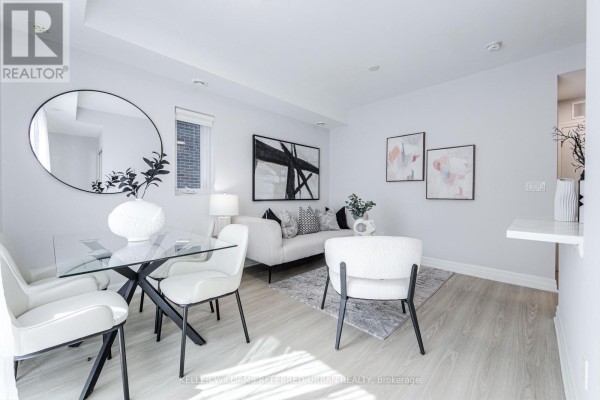 Primary Bedroom - 802 - 370 Wallace Avenue, Toronto, ON M6P3P2 Photo 4