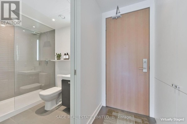 802 - 38 Stewart Street, Toronto, ON M5V1H6 Photo 5