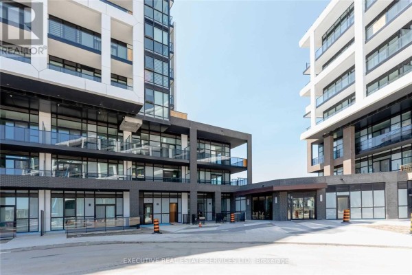802 - 50 George Butchart Drive, Toronto, ON M3K0C9 Photo 2