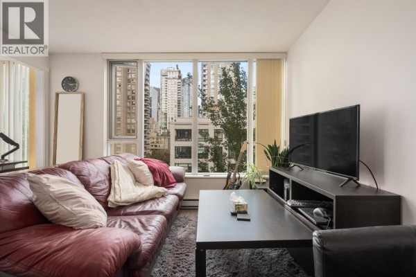 802 1010 Richards Street, Vancouver, BC V6B1G2 Photo 2