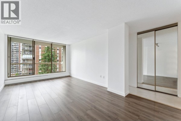 802 2008 Fullerton Avenue, North Vancouver, BC V7P3G7 Photo 4