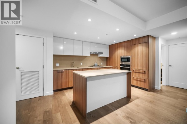 802 3331 No 3 Road, Richmond, BC V6X2B6 Photo 3