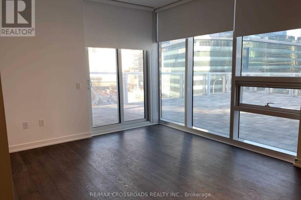 803 - 10 York Street, Toronto, ON M5J2Z2 Photo 5