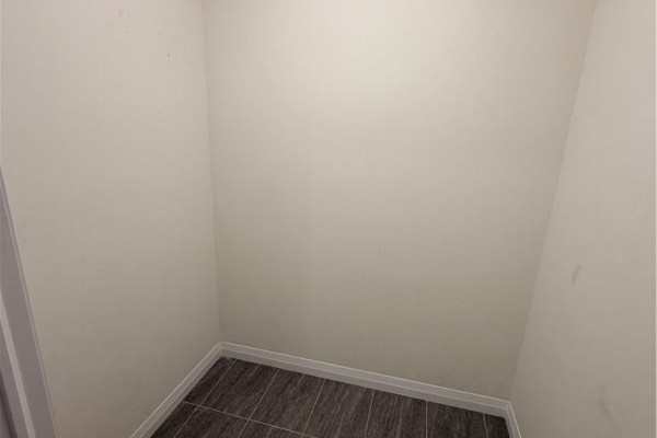 803 - 104 Garment Street, Kitchener, ON N2G0C3 Photo 4