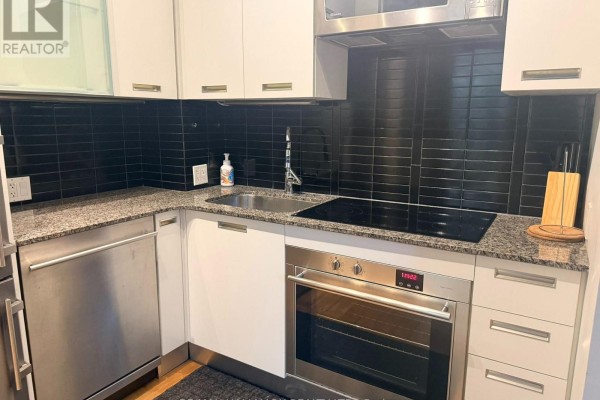 803 - 21 Balmuto Street, Toronto, ON M4Y1W4 Photo 5