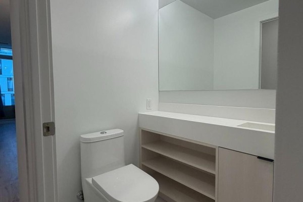 Bedroom - 803 - 252 Church Street, Toronto, ON M5B0E6 Photo 5