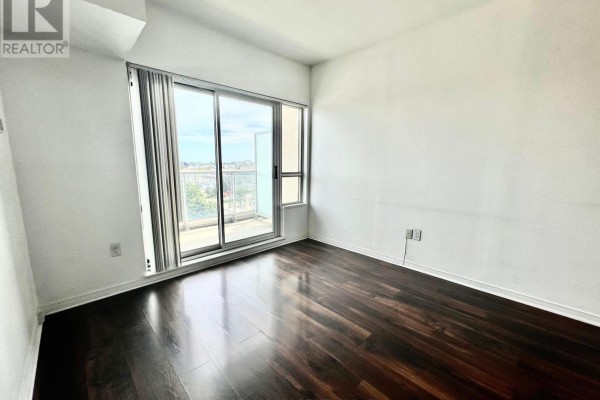 Den - 803 - 4600 Steeles Avenue E, Markham, ON L3R5J1 Photo 5
