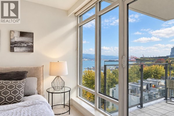 803 1281 W Cordova Street, Vancouver, BC V6C3R5 Photo 3