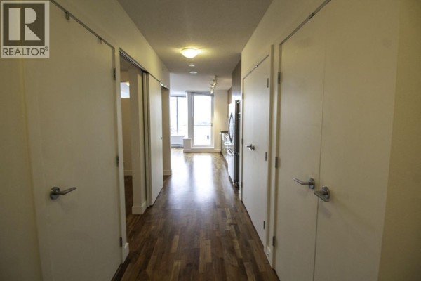 803 250 E 6 Avenue, Vancouver, BC V5T0B7 Photo 2
