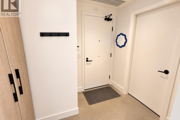 803 3996 Dumfries Street, Vancouver, BC V5N0J1 Photo 5