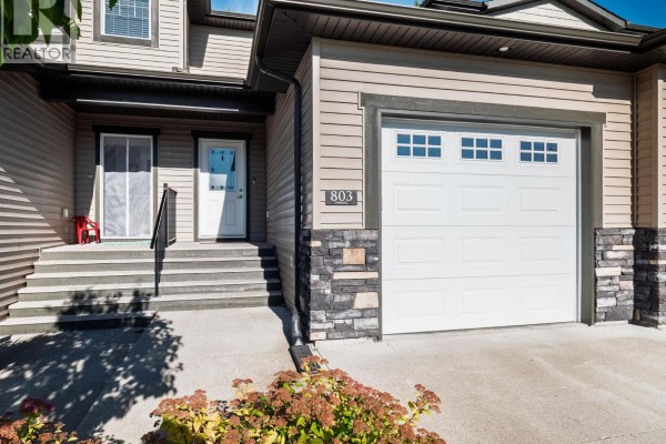 Eating area - 803 6798 Westgate Avenue, Prince George, BC V2N0H6 Photo 2