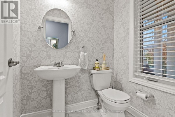 803 Logperch Circle, Ottawa, ON K2J6K3 Photo 5