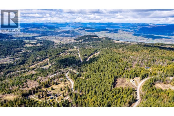 8031 Silver Star Road, Vernon, BC V1B3N1 Photo 2