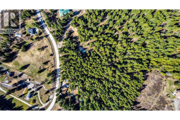 8031 Silver Star Road, Vernon, BC V1B3N1 Photo 4