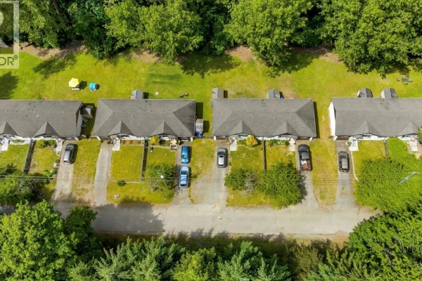 8033 Greendale Rd, Lake Cowichan, BC, photo 3
