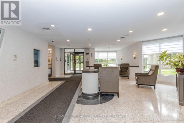 804 - 12 Laurelcrest Street, Brampton, ON L6S5Y4 Photo 3
