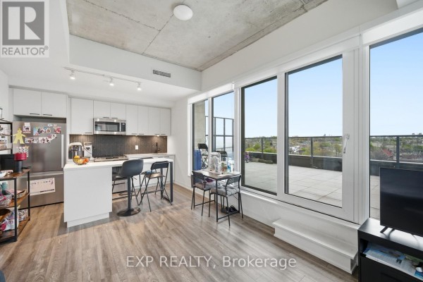 804 - 1808 St Clair Avenue W, Toronto, ON, photo 2