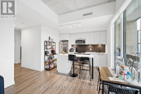 804 - 1808 St Clair Avenue W, Toronto, ON, photo 3