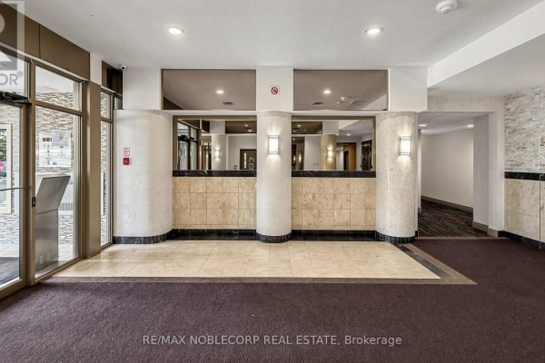 804 - 2901 Kipling Avenue, Toronto, ON M9V5E5 Photo 4