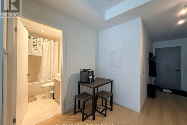 804 - 2a Church Street, Toronto, ON M5E0E1 Photo 5