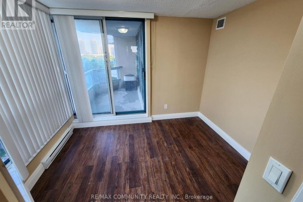 Bedroom 2 - 804 - 4727 Sheppard Avenue, Toronto, ON M1S5B3 Photo 5