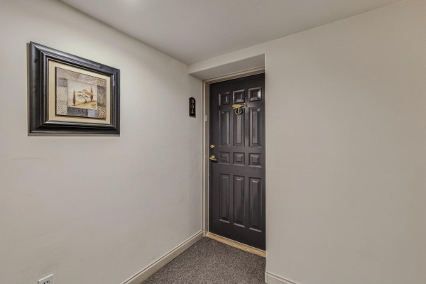 804 33065 Mill Lake Road, Abbotsford, BC V2S8E6 Photo 4